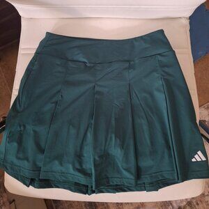 Green Adidas Golf Skirt Pleated XS NWOT